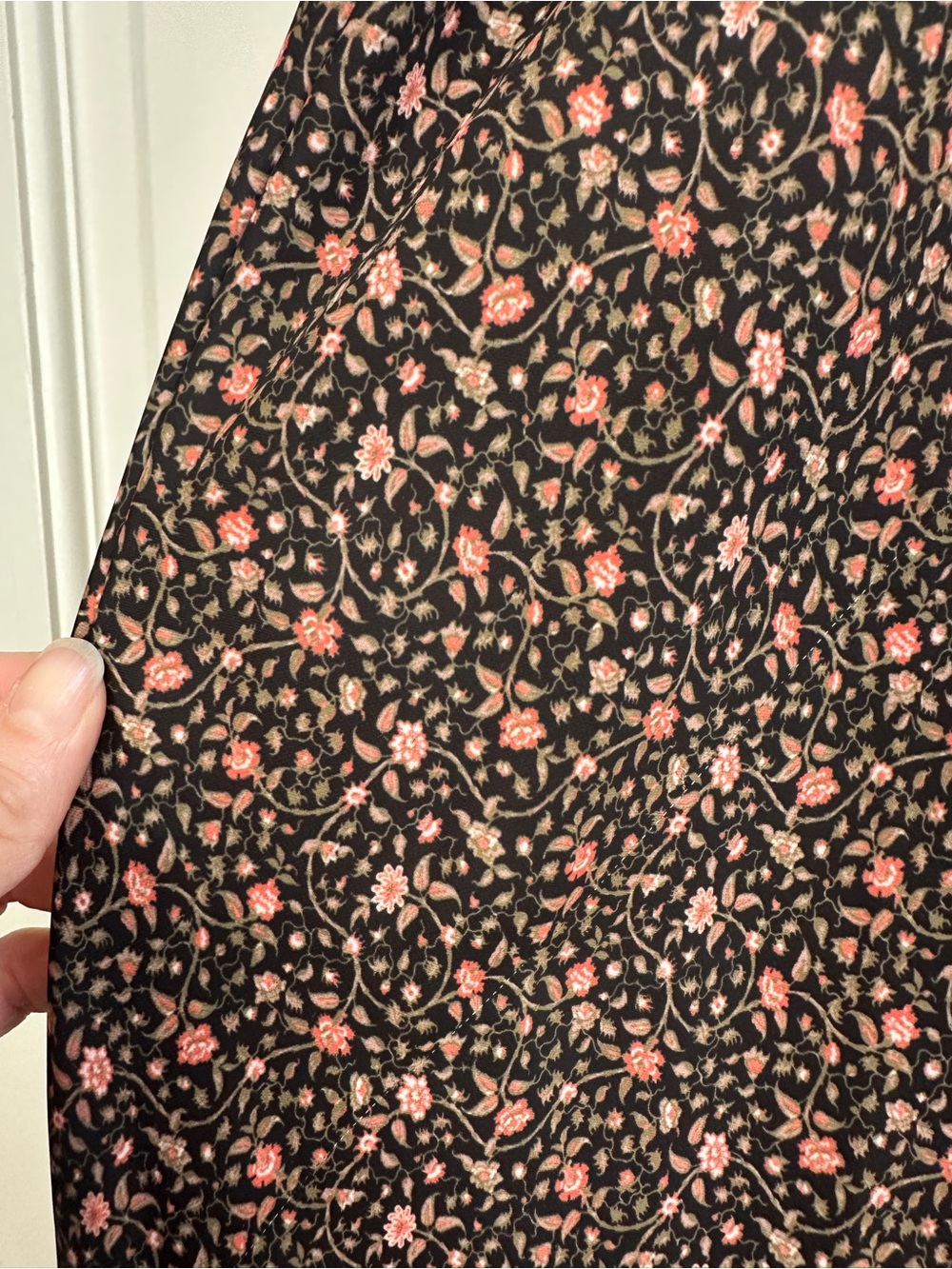 RESA Micah Dress in Black Floral - Picture 7 of 7